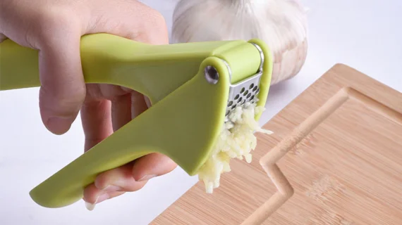 Press Garlic